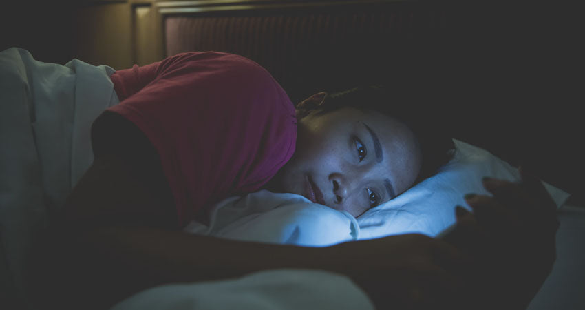 Struggling To Give Up Your Smartphone At Night?